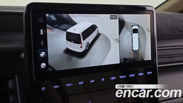 Hyundai Staria 2021 — ფოტო 14/20