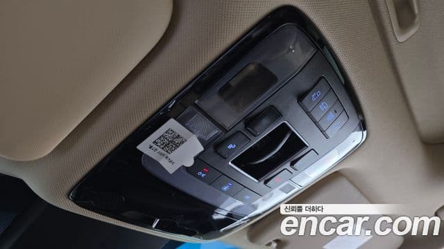 Hyundai Staria 2021 — ფოტო 15/20