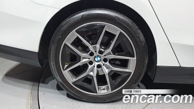 BMW 5 Series 2024 — Şəkil 5/20