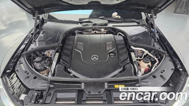 Mercedes-Benz S-Class 2023 — Фото 6/20