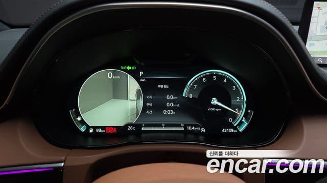 Genesis GV70 2023 — фото 8 из 20