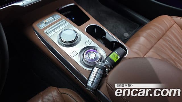 Genesis GV70 2023 — фото 9 из 20