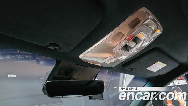 Genesis GV70 2023 — фото 18 из 20