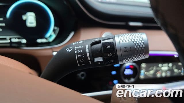 Genesis GV70 2023 — фото 20 из 20