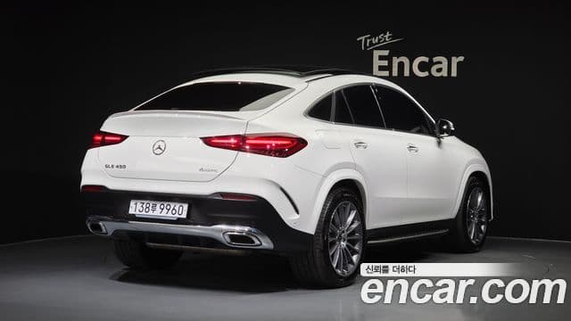 Mercedes-Benz GLE-Class 2025 — ფოტო 2/20