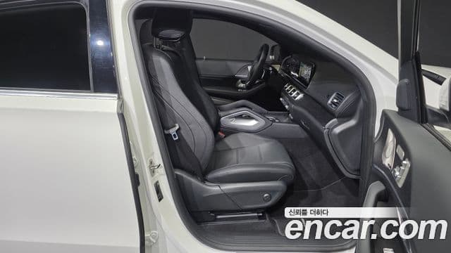 Mercedes-Benz GLE-Class 2025 — ფოტო 11/20