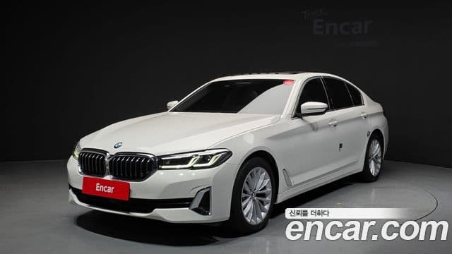 BMW 5 Series 2021 — ფოტო 9/20