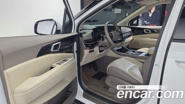 Kia Carnival 2025 — Şəkil 10/20
