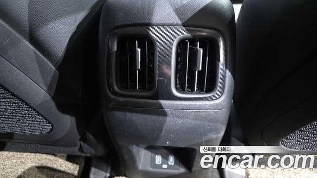 Hyundai Tucson Hybrid 2021 — Photo 32/32
