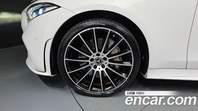 Mercedes-Benz CLS-Class 2021 — Şəkil 5/20