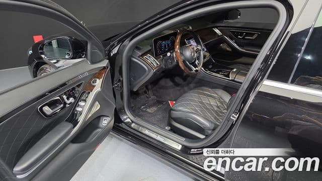 Mercedes-Benz S-Class 2021 — Фото 10/20