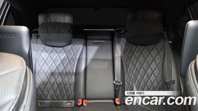 Mercedes-Benz S-Class 2021 — ფოტო 13/37