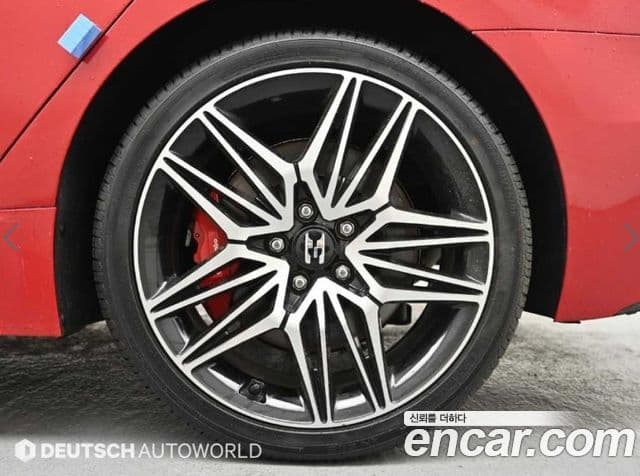 Kia Stinger 2020 — ფოტო 4/20