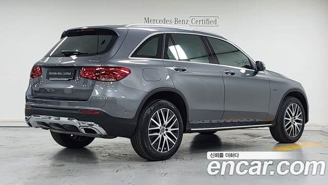 Mercedes-Benz GLC-Class 2021 — ფოტო 1/18