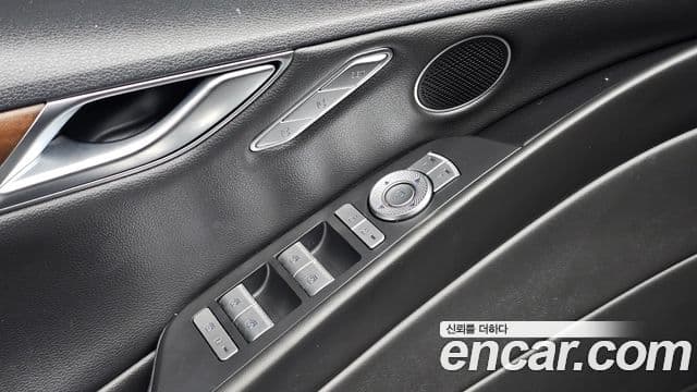 Genesis G80 2020 — Photo 12/30