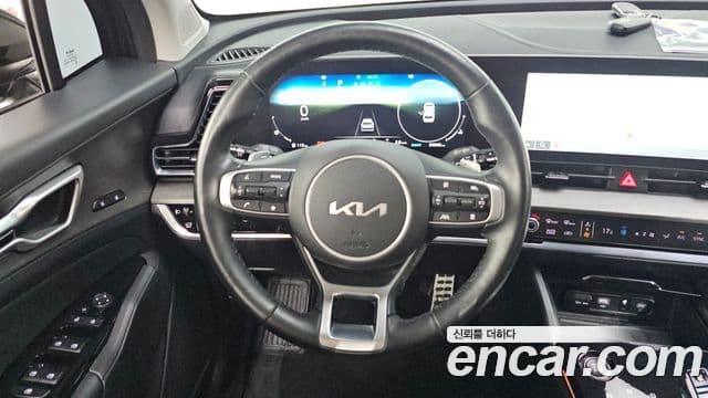 Kia Sportage 2022 — Фото 13/20