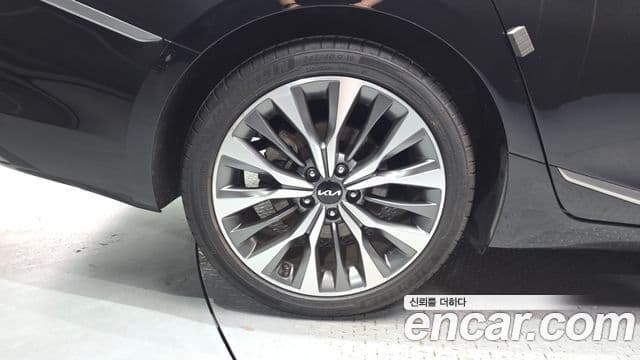 Kia K8 2022 — ფოტო 5/20