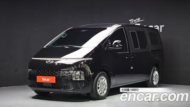 Hyundai Staria 2023 — ფოტო 1/20
