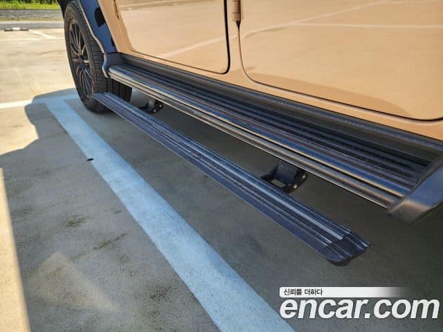 Mercedes-Benz G-Class 2023 — Şəkil 11/13