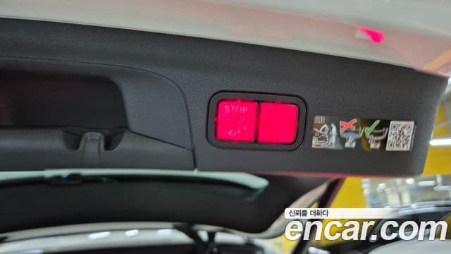 Mercedes-Benz GLE-Class 2025 — Photo 6/19