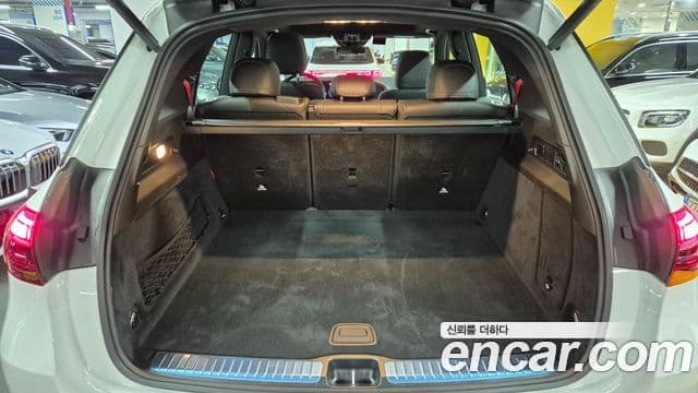 Mercedes-Benz GLE-Class 2025 — Photo 15/19