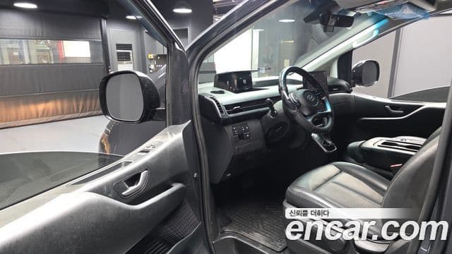 Hyundai Staria 2021 — Şəkil 10/20