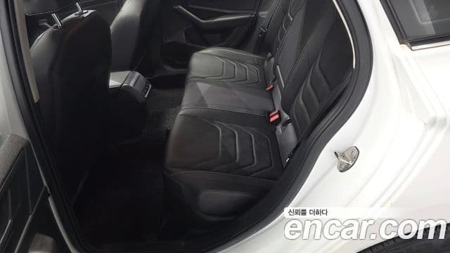 Volkswagen Jetta 2020 — ფოტო 12/20