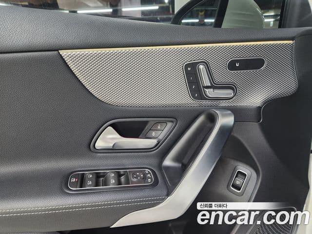 Mercedes-Benz A-Class 2022 — Şəkil 13/20