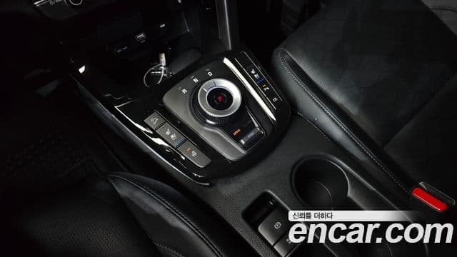 Kia Seltos 2024 — Şəkil 7/20