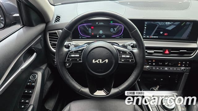 Kia Seltos 2024 — Şəkil 12/20