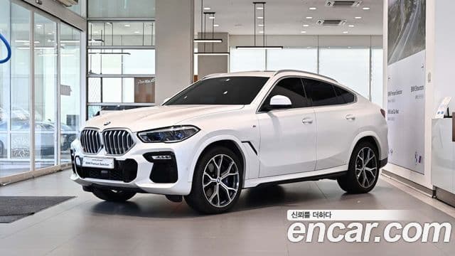 BMW X6 2021 — ფოტო 1/1