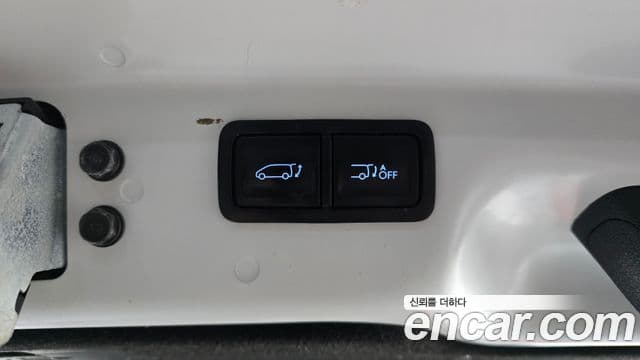 Hyundai Staria 2022 — Фото 20/20