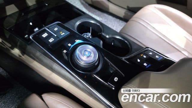 Kia K8 2022 — ფოტო 9/20