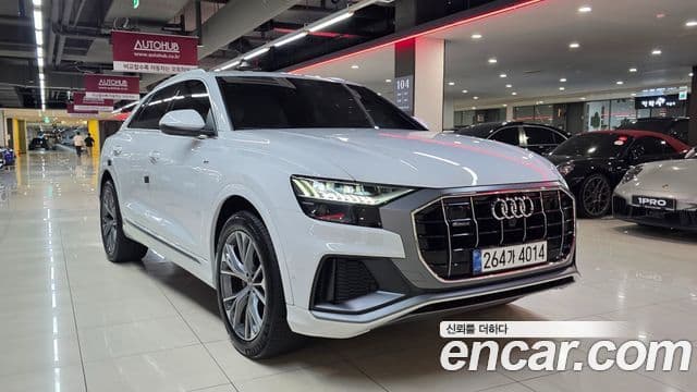 Audi Q7 2020 — Şəkil 9/20