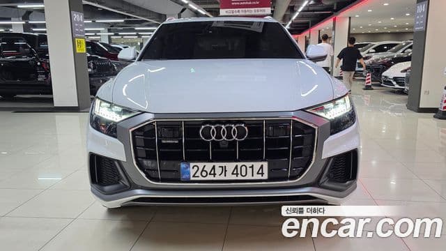 Audi Q7 2020 — Şəkil 1/20
