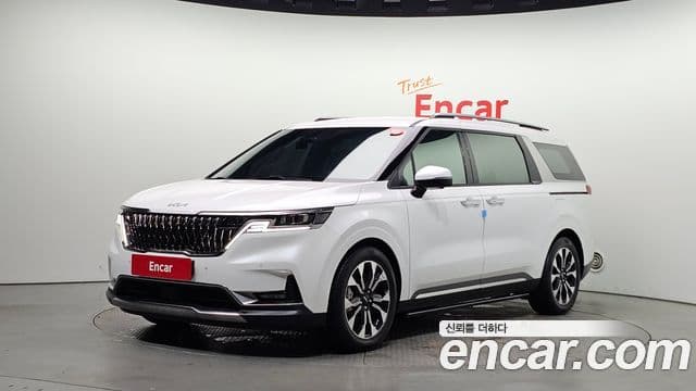Kia Carnival 2022 — Фото 1/20