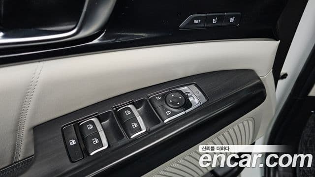 Kia Carnival 2022 — Фото 13/20
