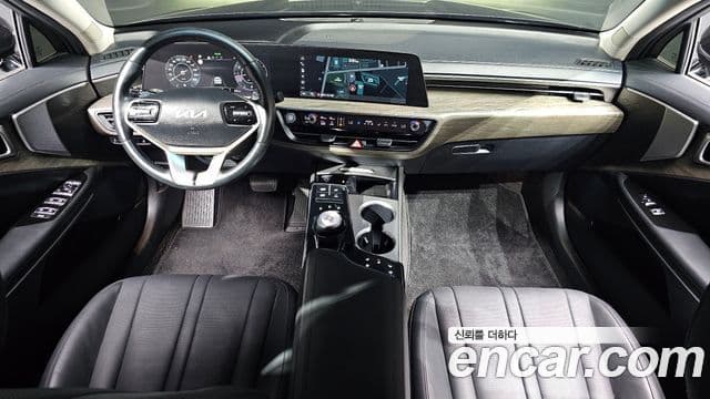 Kia K8 2022 — Şəkil 7/20