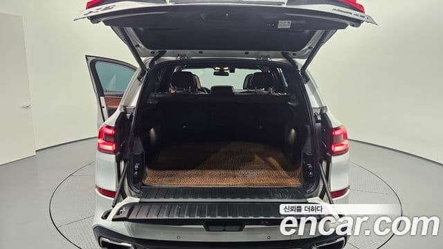 BMW X5 2021 — Şəkil 12/32