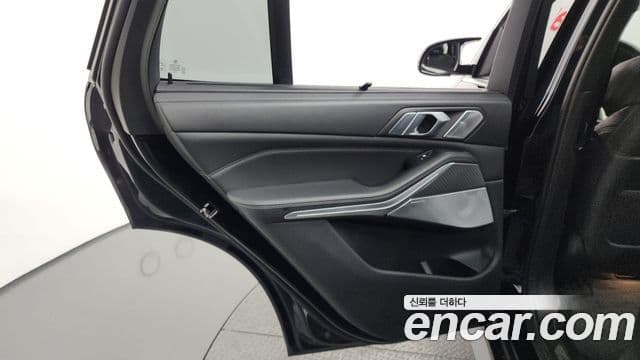 BMW X5M 2020 — Şəkil 19/32