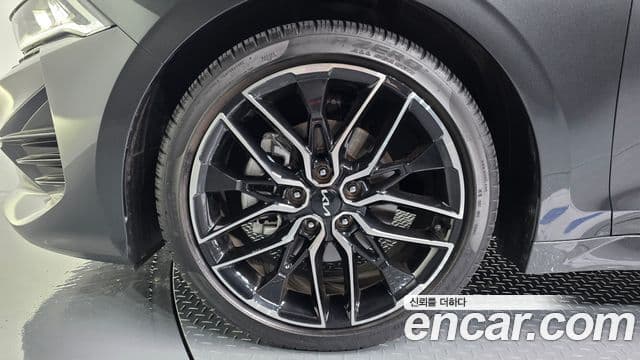 Kia K5 2023 — Şəkil 5/20