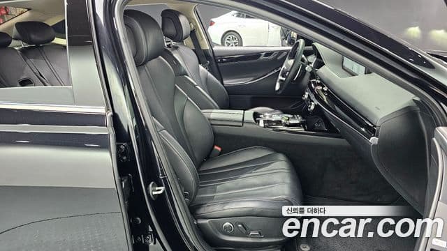 Genesis G80 2021 — Şəkil 30/31