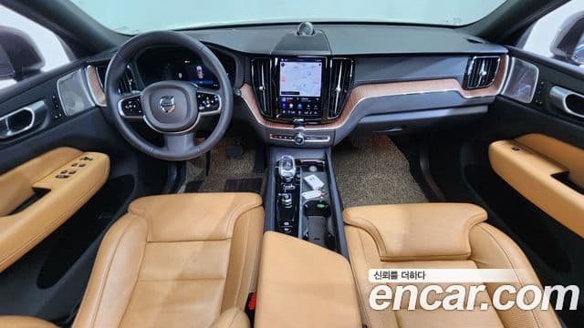 Volvo XC60 2024 — Şəkil 7/20