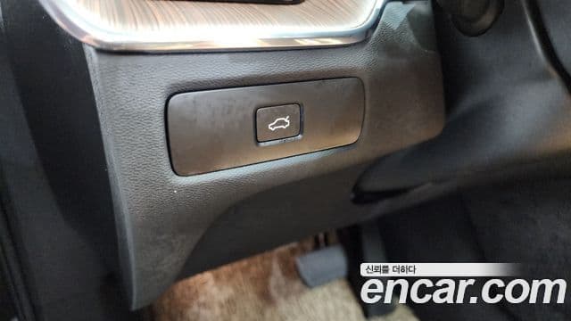 Volvo XC60 2024 — Photo 23/35