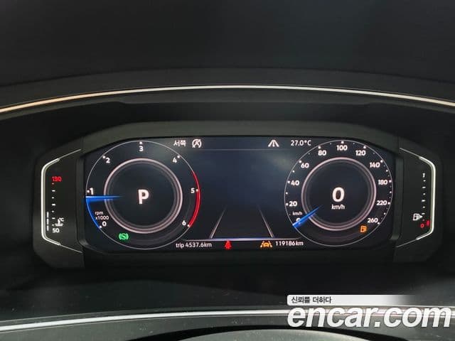 Volkswagen Tiguan Allspace 2020 — Фото 10/20