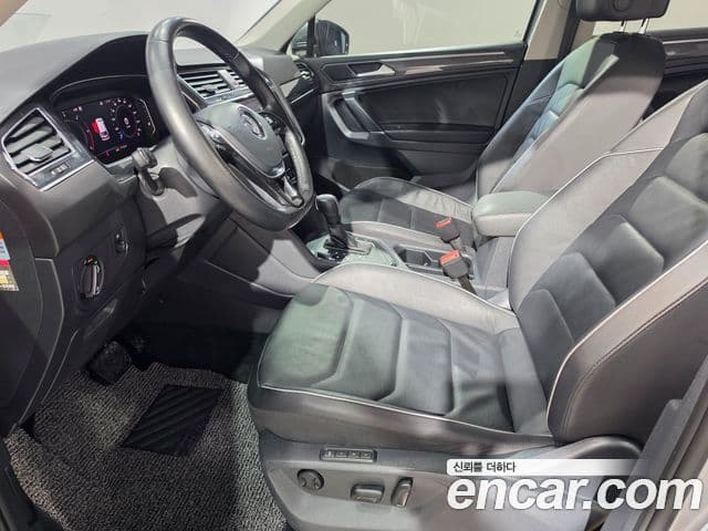 Volkswagen Tiguan Allspace 2020 — Фото 12/20