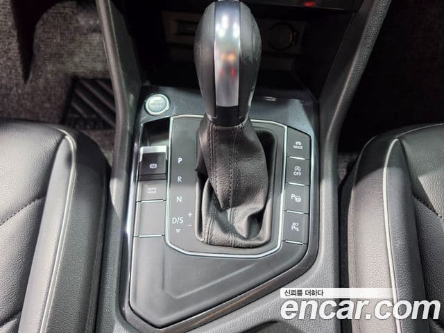 Volkswagen Tiguan Allspace 2020 — Фото 16/20