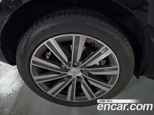 Land Rover Range Rover 2022 — Şəkil 13/17