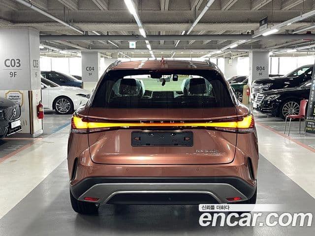 Lexus RX350h 2026 — Şəkil 2/16