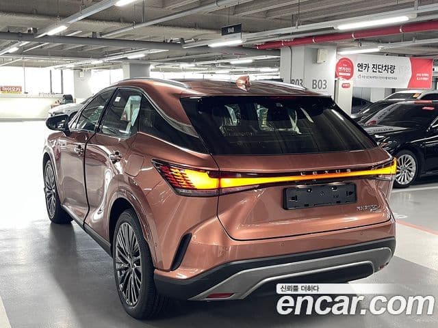 Lexus RX350h 2026 — Şəkil 4/16
